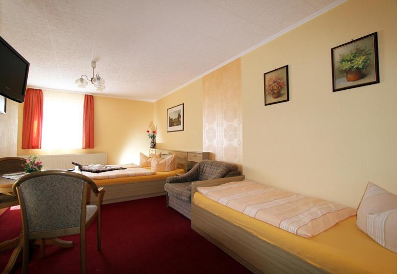 Familienhotel Zur Linde Panschwitz-Kuckau Oda fotoğraf